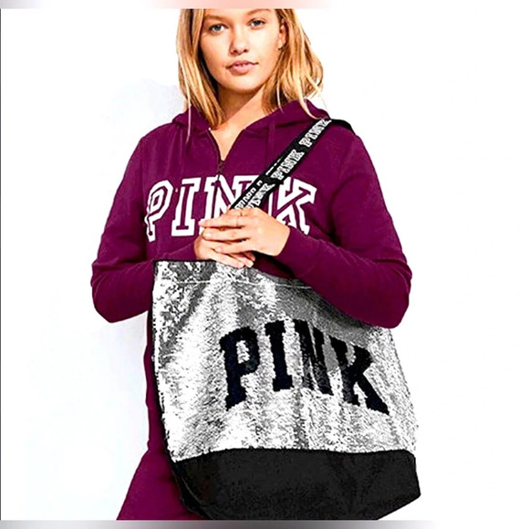 VS PINK TOTE 15” SHIMMERING FLIP SEQUINS SILVER/GOLD TAKE ANYWHERE TOTE SUPER !! - Picture 1 of 8